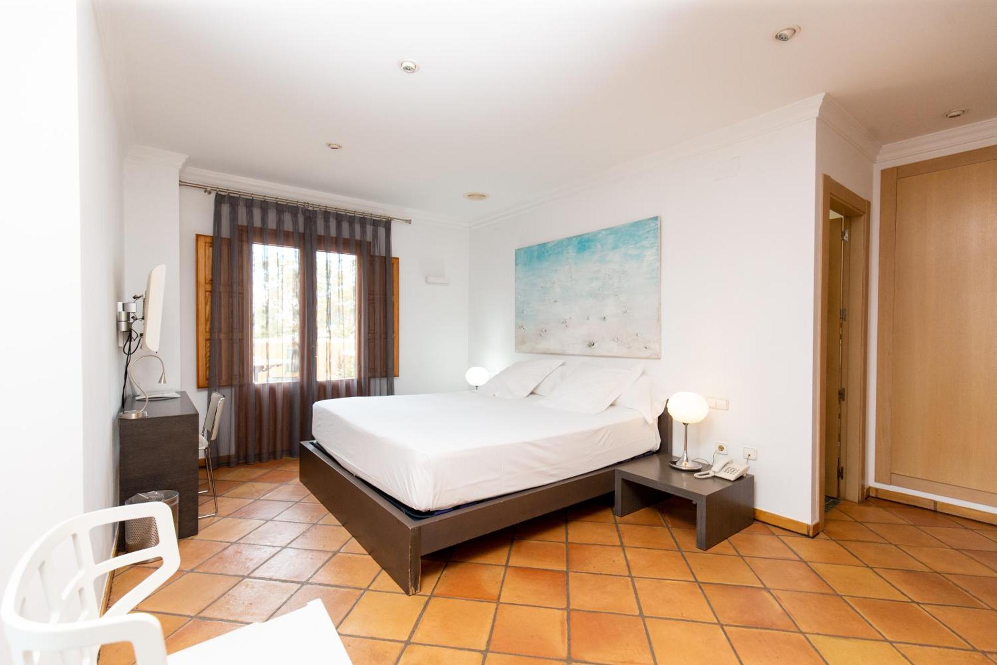 Hotel Nou Roma Denia Exterior photo