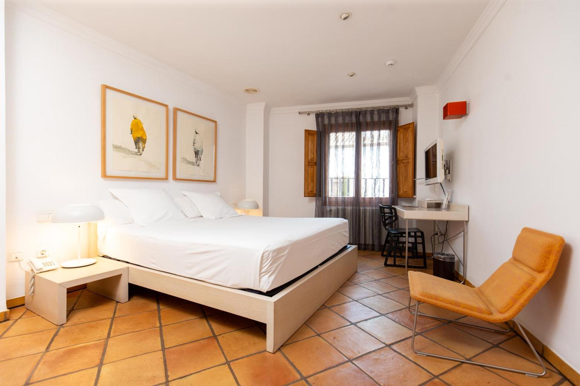 Hotel Nou Roma Denia Exterior photo