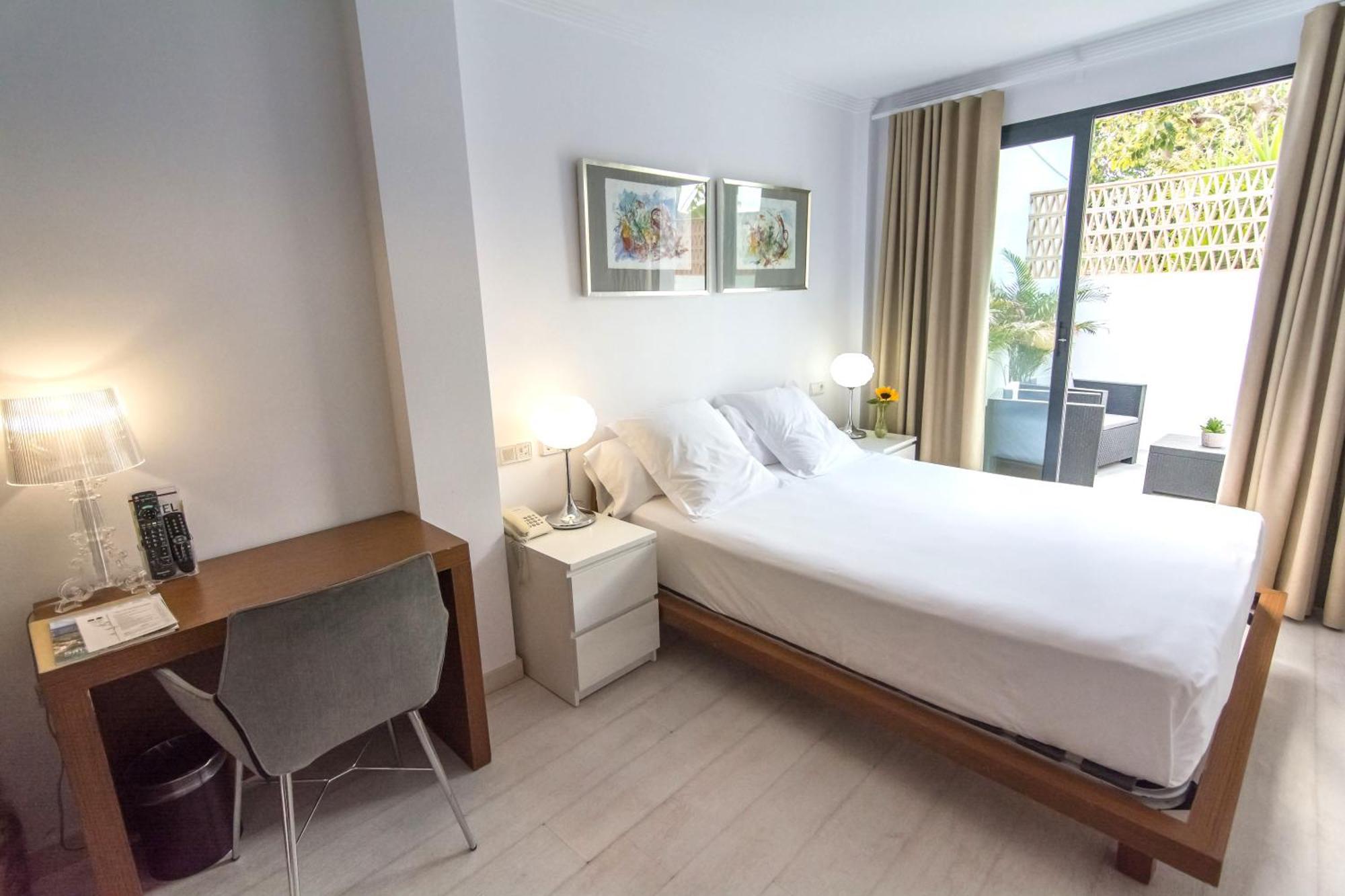 Hotel Nou Roma Denia Room photo